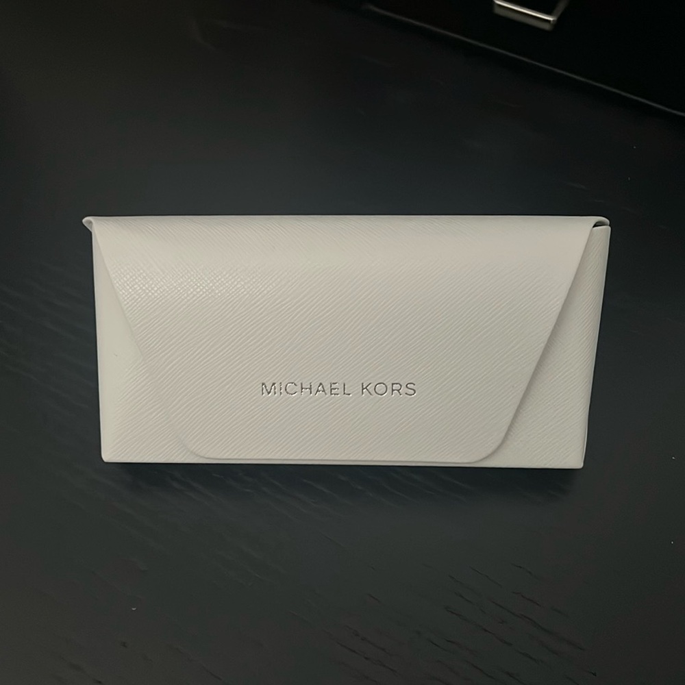 Michael kors glasses case